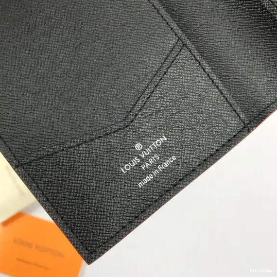 Cheap Vuitton Louis PASSPORT COVER 0513